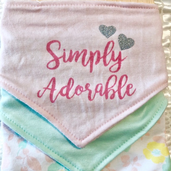 NWT 3-Pack SIMPLY ADORABLE Baby Bibs - Picture 3 of 6